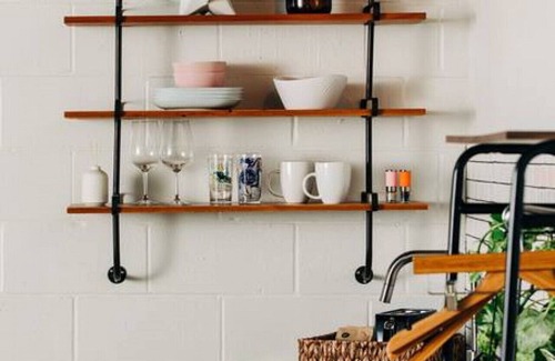 East Market District Apartamento | Market #5 · Stellar Suites | Turquoise Suite in NuLu | Bikes