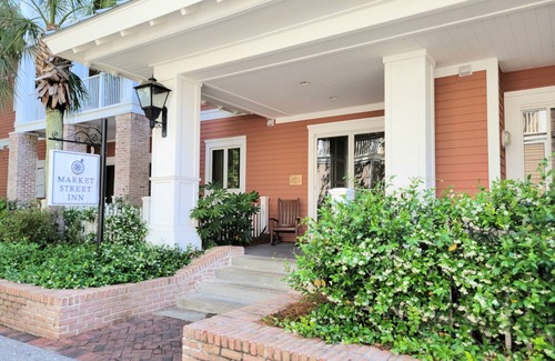 Baytowne Wharf Condominio | Market Street Inn 434 - Studio with 2 queen beds, close to Baytowne Wharf!
