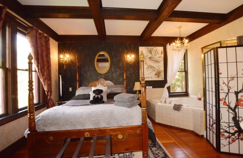 James Bay Casa | Marketa's Bed & Breakfast