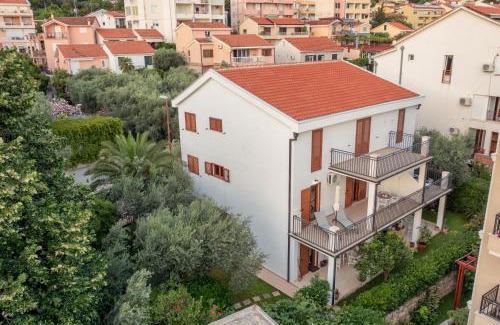 Petrovac Apartamento | MarkoKop