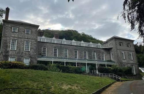 Llandudno Junction Apartamento | Marle Hall - Dorm Rooms (Red)