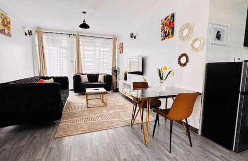 Kisumu Apartamento | Marley's 2bed master ensuite ksm798351241.