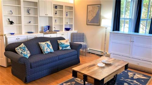 Village Green Casa | Marlin House