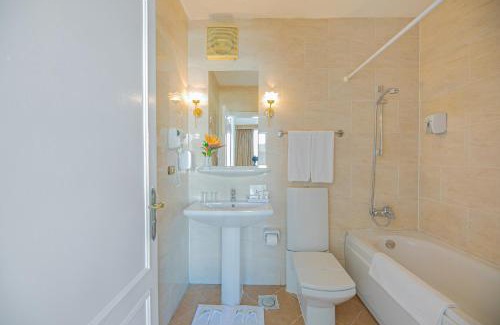 Al Mamsha El Seyahi Complejo | Marlin Inn Azur Resort