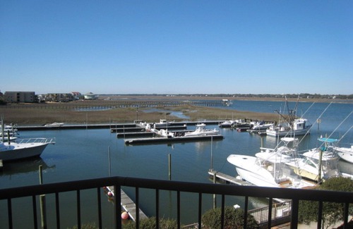 Murrells Inlet Condominio | Marlin Quay 2 BR, Marsh y Marina vistas