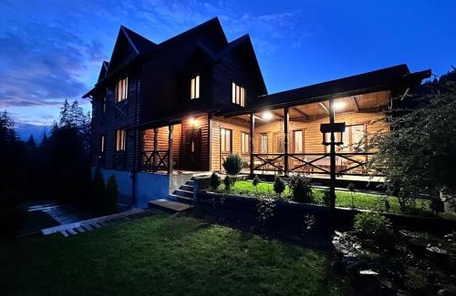 Vorokhta Casa | Marmarosy