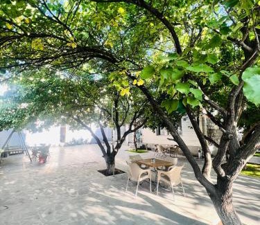 Kentron Hotel | MarNar Hotel