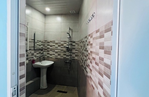 Nor-Kokhb Hotel | MarNar Hotel