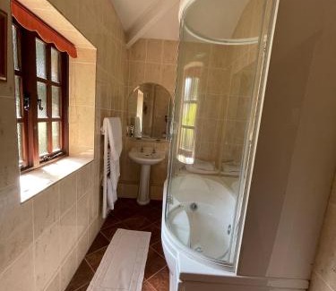Coalbrookdale Casa | Marnwood Lodge