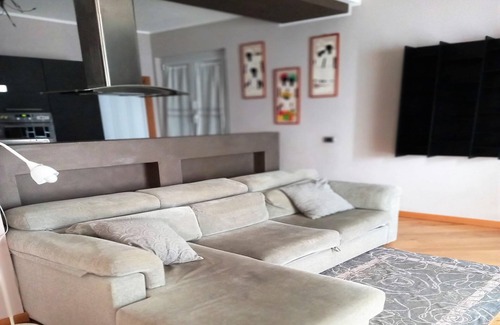 Marone Apartamento | Apartamento Marone con piscina