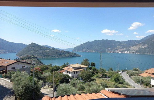 Marone Apartamento | Apartamento Marone con piscina