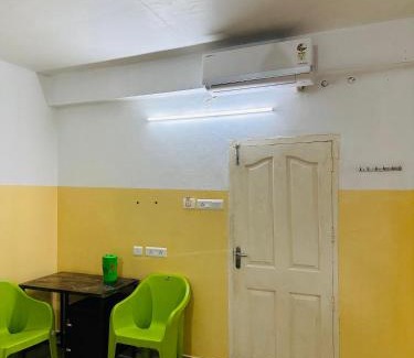Perumbavoor Cabina | Marottikal Rooms