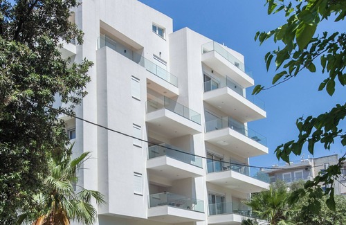 Amarousion Apartamento | Marousi 2 Bd Luxury Living w Shared Pool