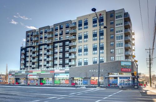 Tuxedo Park Apartamento | Marquee on 16th