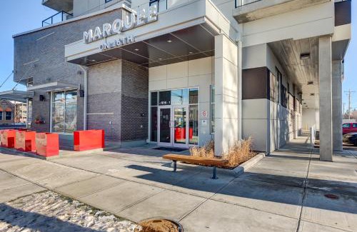 Tuxedo Park Apartamento | Marquee on 16th