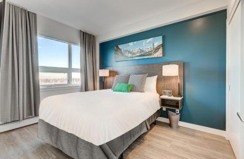 Tuxedo Park Apartamento | Marquee on 16th