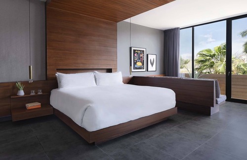 Centro de Playa del Carmen Hotel | MARQUEE Playa Hotel