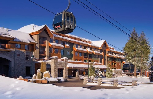 Lakeside Park Complejo | Marriott Grand Residence Resort South Lake Tahoe-Luxury 1-bedroom w/Sofa Bed