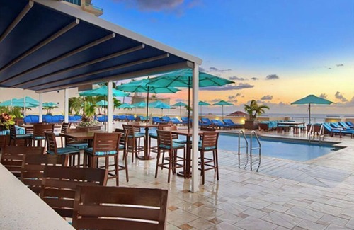 Central Beach Complejo | Marriott's Beach Place Towers