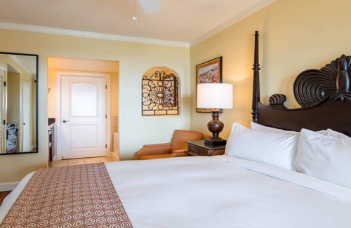 Estate Bakkero Complejo | Marriott's Frenchman's Cove
