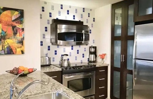 Las Vegas Villa | Marriott's Grand Chateau Luxury Villa for Super Bowl Weekend Plus