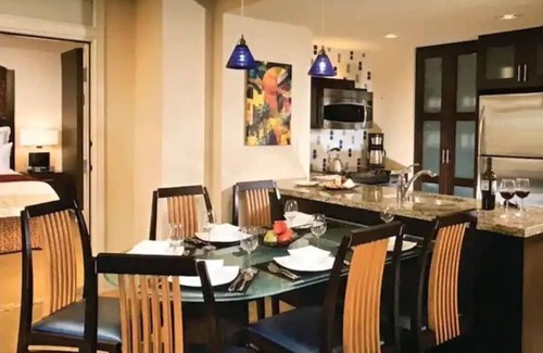 Las Vegas Villa | Marriott's Grand Chateau Luxury Villa for Super Bowl Weekend Plus