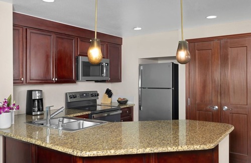Kapolei Condominio | Marriott's Ko Olina Beach Club | One-Bedroom Villa