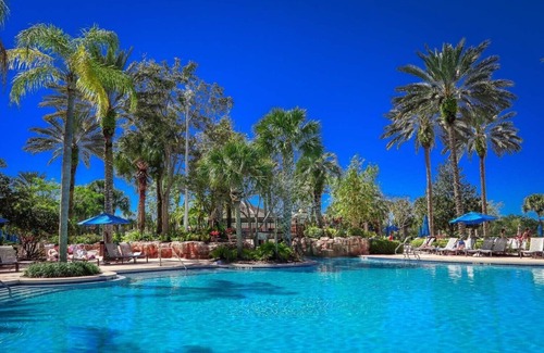 Florida Central Atlantic Coast Villa | Marriott's Lakeshore Reserve, a premium timeshare resort