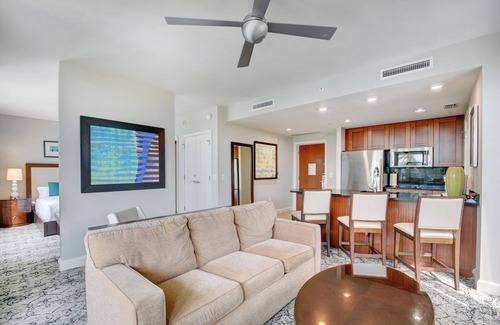 Singer Island Apartamento | Marriott Singer Island Beach Resort Condo Private Balcony with Pool View