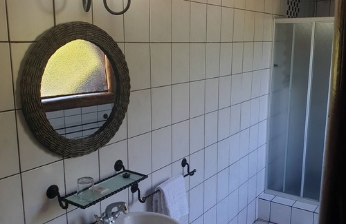 Kwambonambi Cabina | Marrob Lodge
