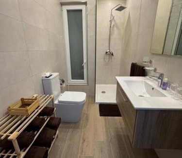 Marsaxlokk Apartamento | Marsaxlokk Modern Apartment, Large Backyard