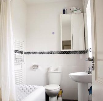 Leyton Casa | Marsh Lane Cottage