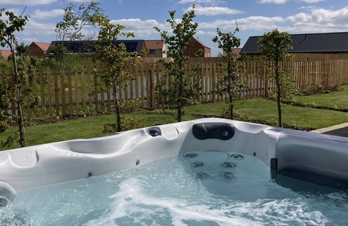 Dunholme Casa | Marsh Marigold Cottage, Ashlin Farm Barns