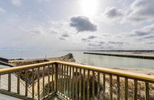 Brant Rock Casa | Marshfield Home with 4 Decks and Private Beach Access!