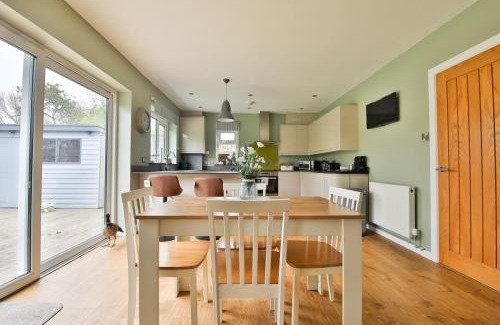 Oxwich Casa | Marshmallow Cottage - Oxwich