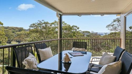 Killcare Casa | 'Martha Jane's - Bay Views' by HolidayCo