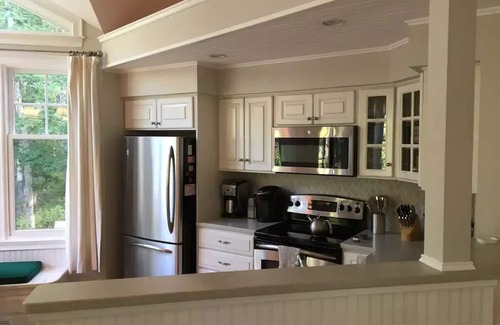 West Chop Cabaña | Martha's Vineyard Getaway Cottage