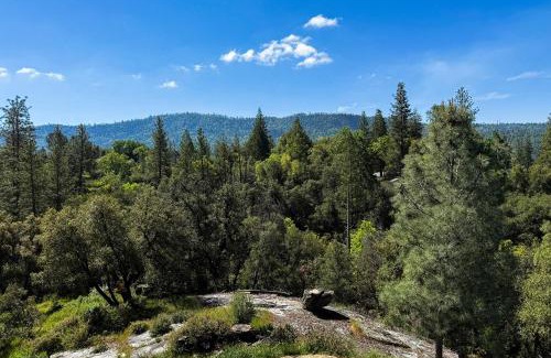 Oakhurst Casa | Martin and Helen’s Hideaway