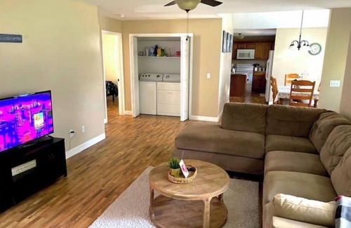 Martin Casa | 🗝 Martin TN 3 Bedroom Home Close to UTM