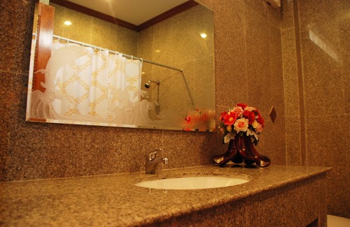 Surin Hotel | Martina Hotel