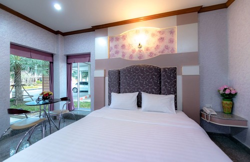 Surin Hotel | Martina Hotel
