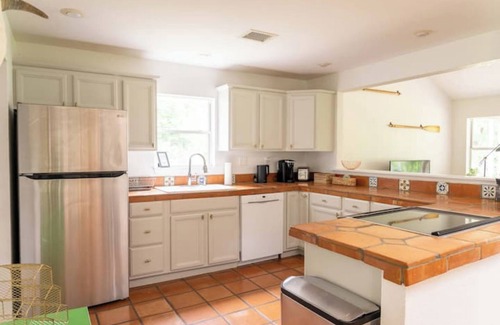 Martindale Casa | Martindale River House