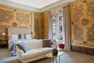 Rome City Centre Hotel | Martius Private Suites Hotel