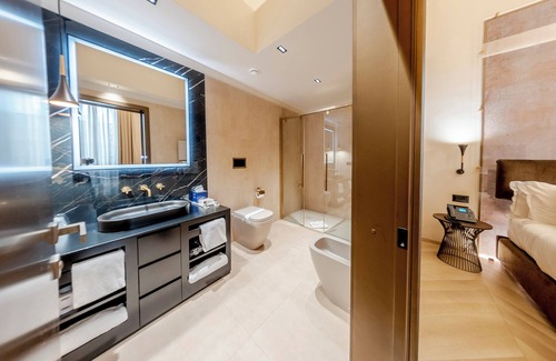 Rione III Colonna Hotel | Martius Private Suites Hotel