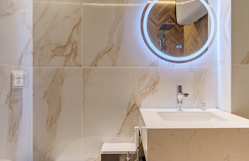 Sunny Beach Hotel | Marty's Beachfront Smart Homes