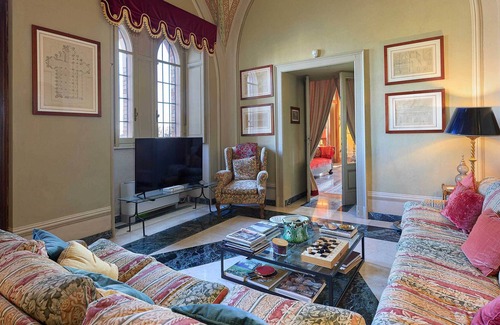 Mornico Losana Otro | Marvellous castle with pool overlooking the vineyards! - Castello Mornico 20 PAX