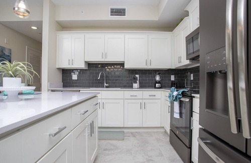Kissimmee Condominio | Marvelous 2 Bd Apt Close to Disney at Storey Lake 106 3121