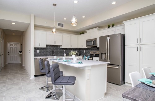 Kissimmee Condominio | Marvelous 2 Bd Apt Close to Disney at Storey Lake 106 3121