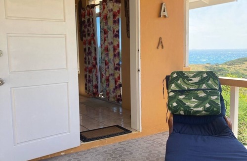 Friendship Bay Apartamento | Marvelous 2-bedroom apartment with AC