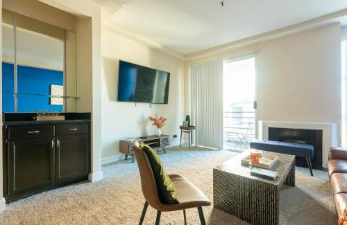 Miracle Mile Apartamento | Marvelous 2BR 2BA Apartment